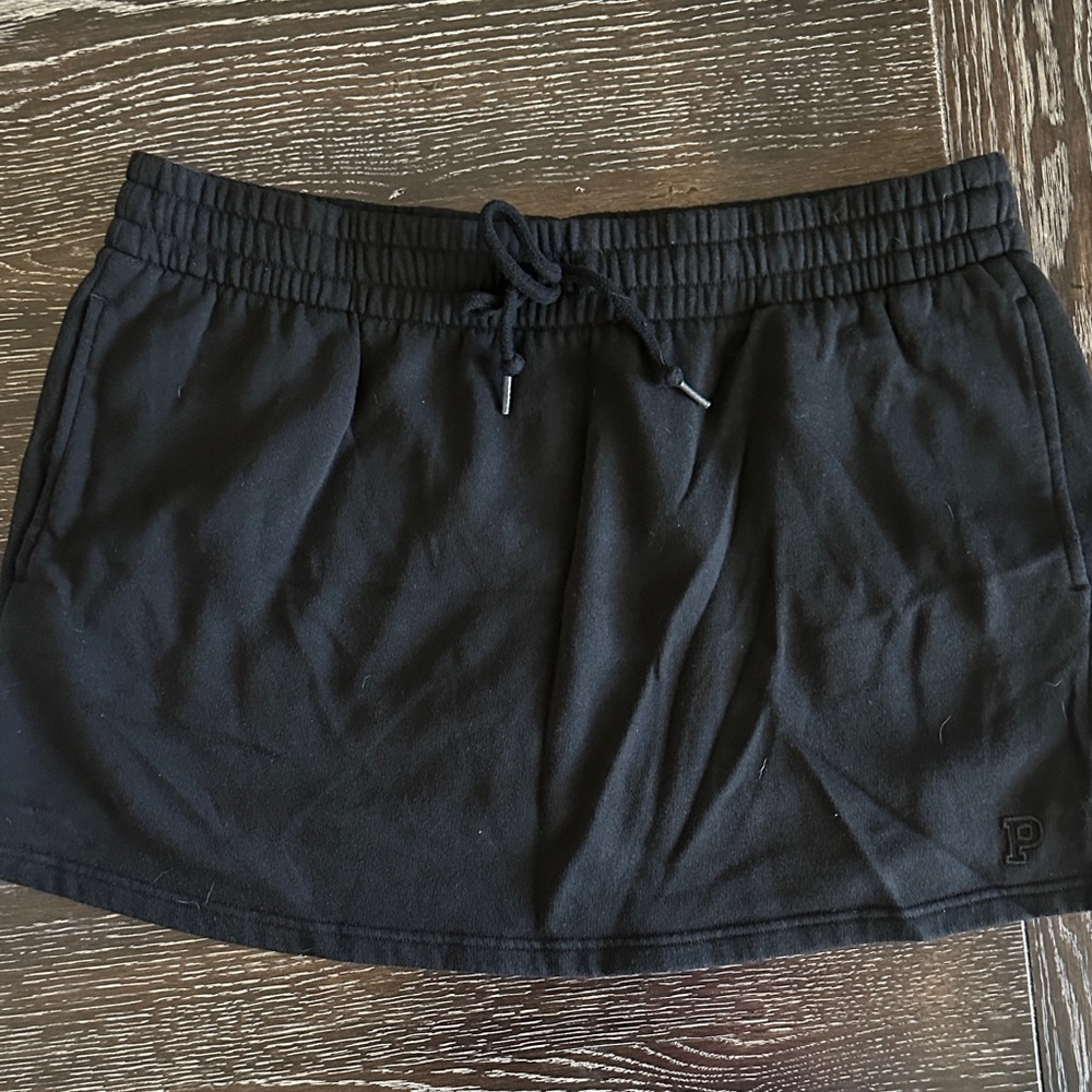Victoria’s Secret black Casual Drawstring Skirt